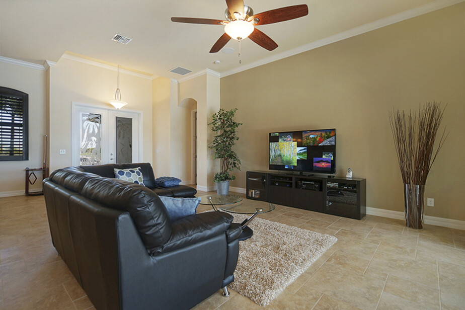 Villa Egretta Wohnzimmer Villa Egretta Beltramonto Wohnzimmer mit 60" TV