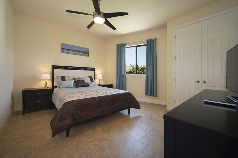 Villa Egretta Gästezimmer mit Queensize Bett Villa Egretta Beltramonto Gästezimmer mit Queensize Bett